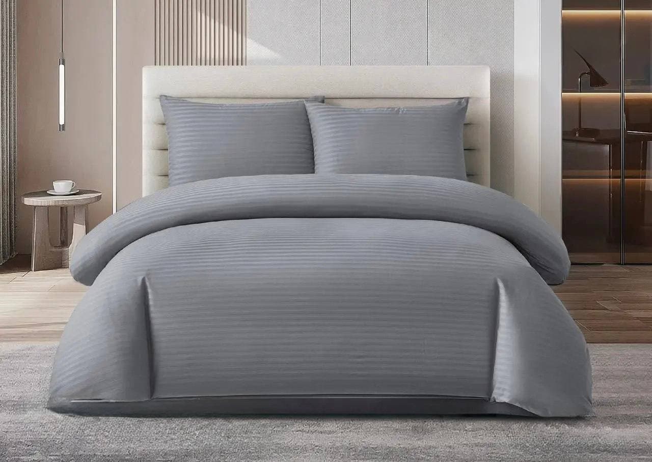 Комплект постільної білизни сатин світло-сірий